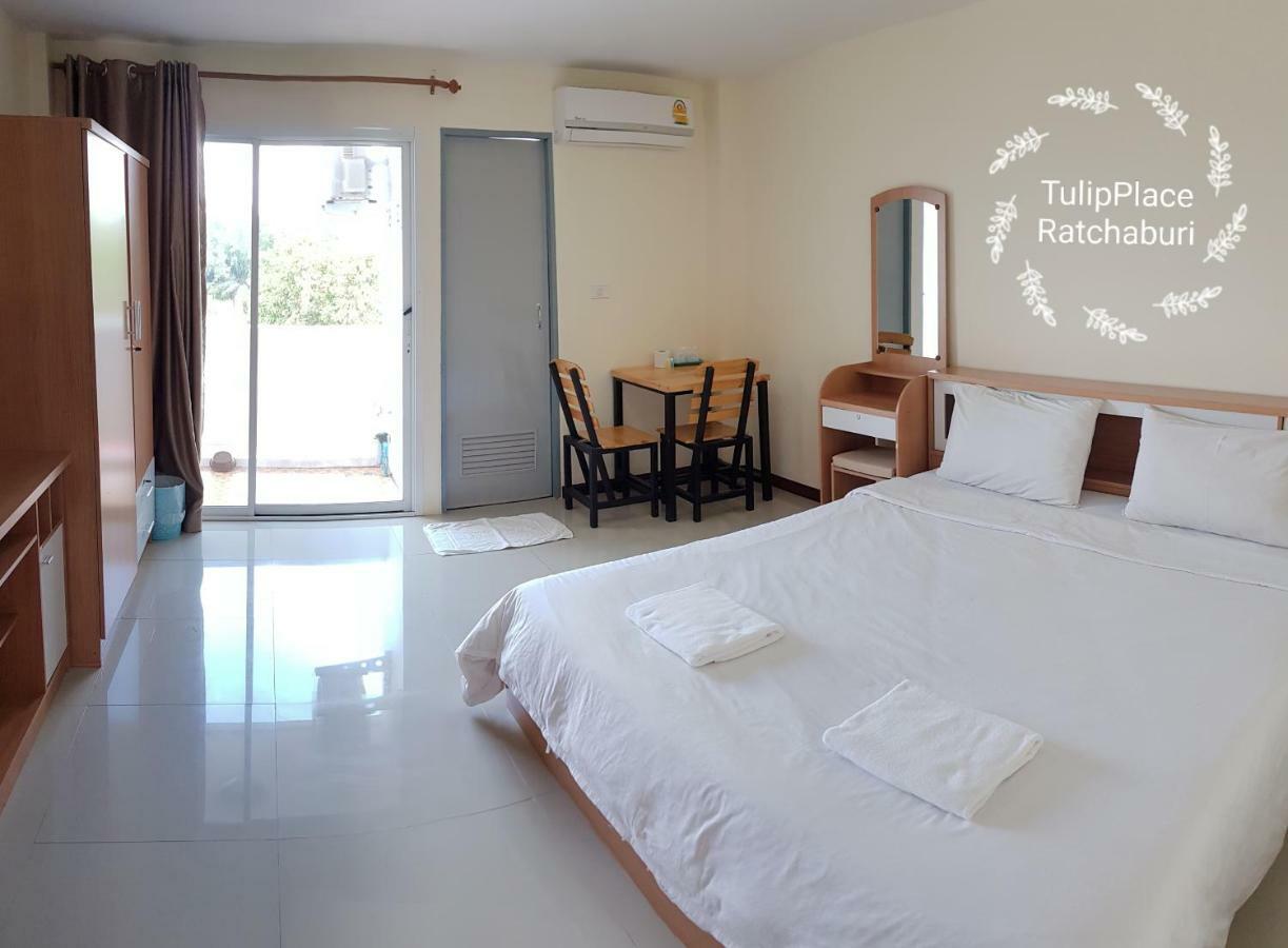 Tulip Place Ratchaburi Esterno foto